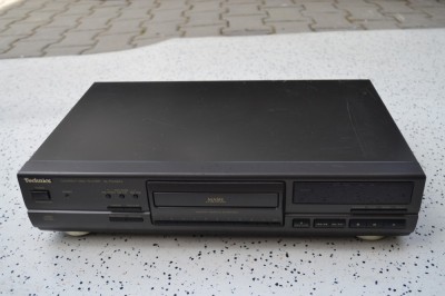 Cd player Technics SL PG 580 A foto