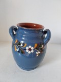 Vas ceramic ulcica de lut cu 2 toarte, glazura albastra, decor cu flori, facut manual, semnat, taranesc rustic, 16cm inaltime