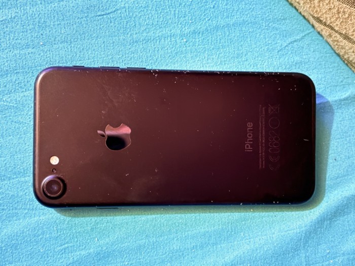 iPhone 7 Negru 128GB