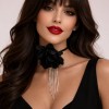 Colier Elegance Noirette elegant de seara cu model floare neagra si strasuri