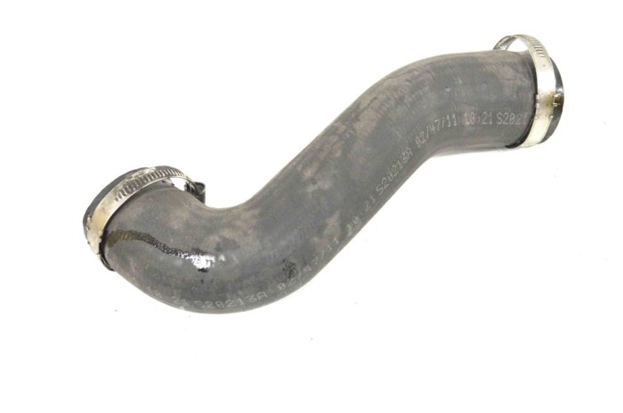 Furtun intercooler AUDI A1 8X1, 8XK 2011 OEM: 6R0145832B