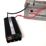 Cumpara ieftin Invertor Auto Sinus Pur 2000W, 12V/220V, Protectii Multiple, Conversie 95%, Aliaj Aluminiu, Racire Activa
