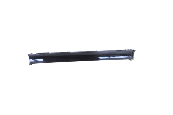 nerasta KIA SORENTO III UM 2019 OEM: XC5847-85920 22153025