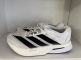 Adidas Adizero Boston 13 &ndash; Cloud White/Core Black/Dash Grey &ndash; US 12/EU 46 2/3 &ndash; Noi, nepurtați