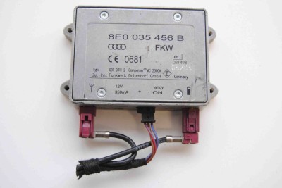 Amplificator de antena AUDI A6 4F2, C6 2006 OEM: 8E0035456B foto