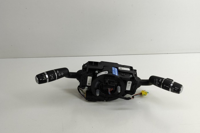 Maneta semnalizare ștergătoare LAND ROVER RANGE ROVER EVOQUE L538 2017 OEM: BJ32-3F972-DB,BJ32-3F973-BB,BJ32-14A664-CA,DPLA-13N064-RA 29530713
