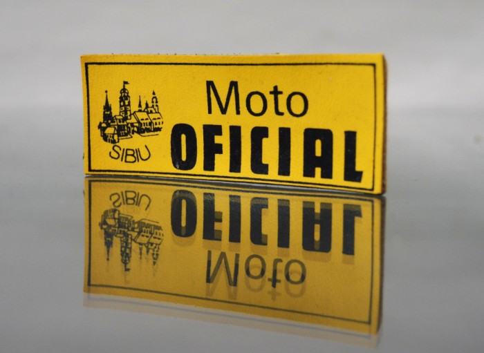 Patch Vechi din carton lucios Moto Oficial Sibiu anii 1990