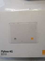 Router wireless 4G Huawei foto