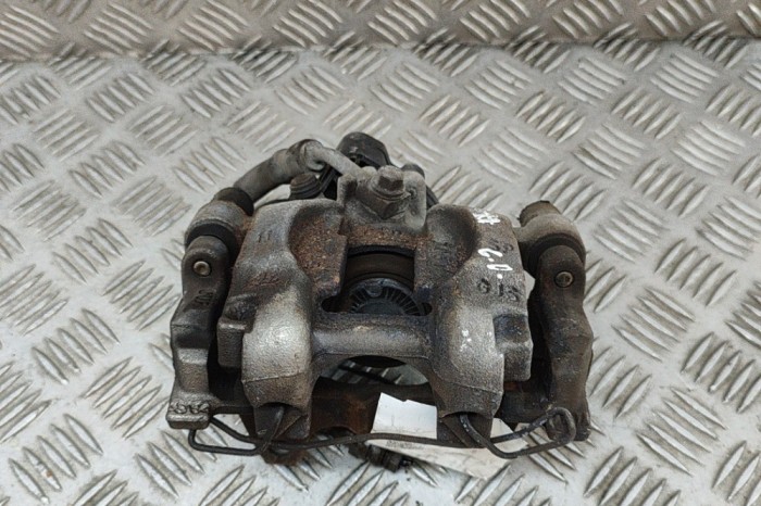 Etrier de fr&acirc;nă dreapta spate VW TIGUAN AD1 2018 OEM: 3Q0615424,3Q0615406R 20387417