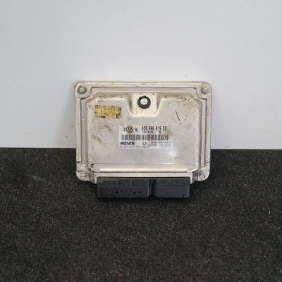 Unitate de control motor VW PASSAT B5 3B3 2000 OEM: 038906019DS0281010543 | 2365876 foto