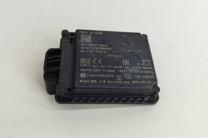 Senzor radar de distanță TESLA MODEL Y 2022 OEM: 1108647-00-D | 23791271