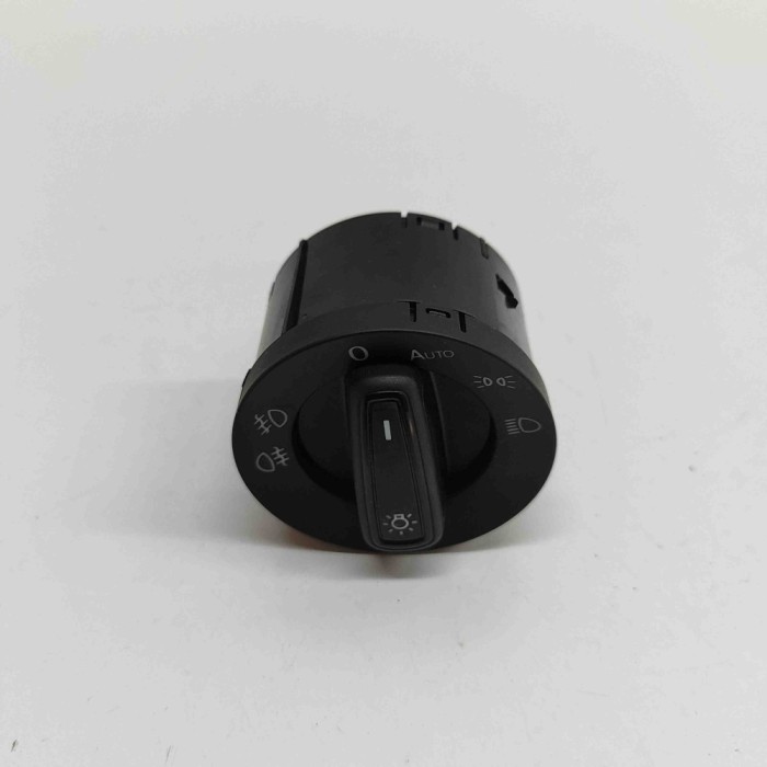 Modul de control comutator faruri VW POLO AW1, BZ1, AE1 2020 OEM: 5G0941431R 31866849