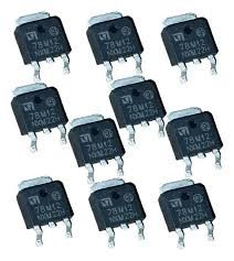 78M12 LM7812 foto