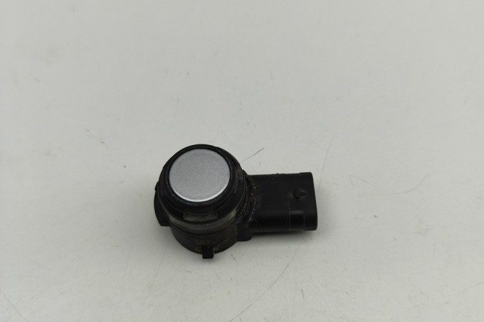 Senzor de parcare față AUDI A3 Sportback 8VA, 8VF 2018 OEM: 5Q0919275B 30826229