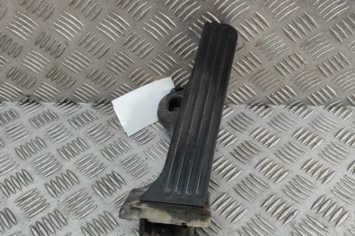 Pedala de accelerație VW CADDY IV Furgon SAA, SAH 2016 OEM: 2K5723503A,6PV008689 31052658