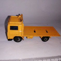bnk jc Matchbox Volvo Truck 1/90