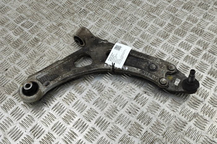 Braț inferior dreapta față CITRO&Euml;N DS7 Crossback 2023 OEM: 9815014380 27604411