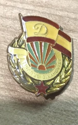 Insigna 0001 Dinamo foto