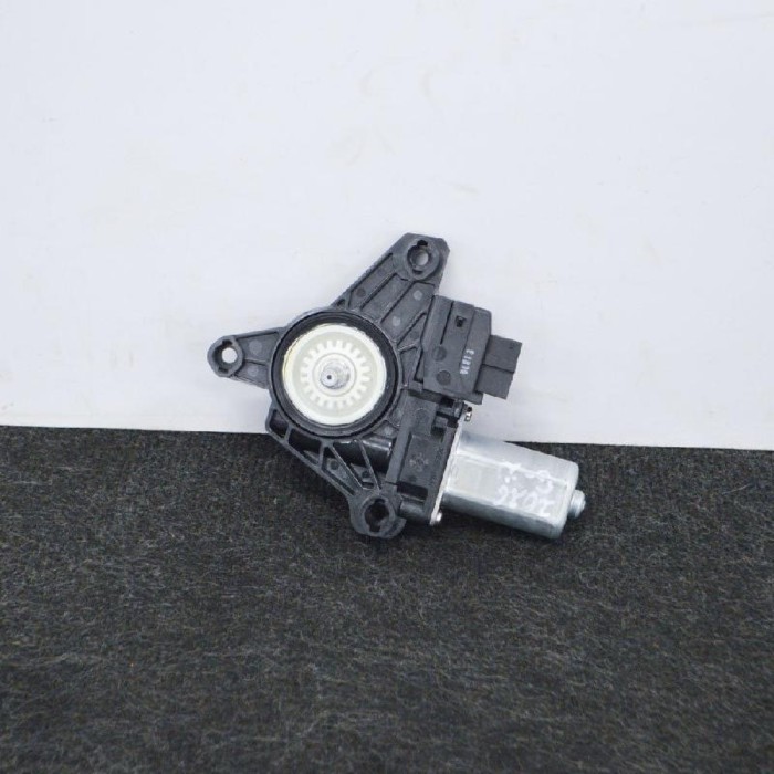 Motor macara geam ușă dreapta spate MERCEDES-BENZ E W213 2017 OEM: A2139060602 2781223