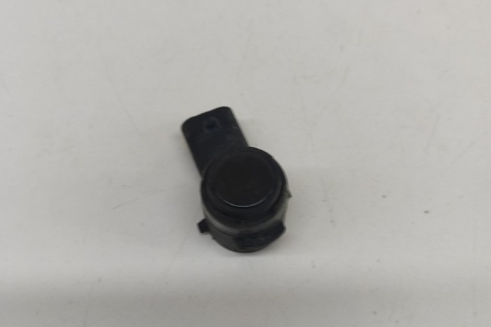 Senzor de parcare spate VW PASSAT Variant B8 3G5 2018 OEM: 5Q0919275B 30249858