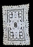 CENTRU DE MASA / VINTAGE DIN BUMBAC CU BRODERIE MANUALA, MADEIRA