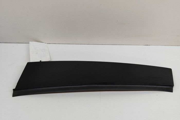 Ornament vertical ușă dreapta spate VOLVO XC40 536 2024 OEM: 31448394 28791587