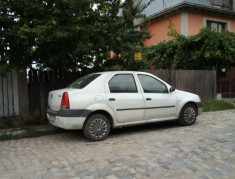 Dacia Logan foto