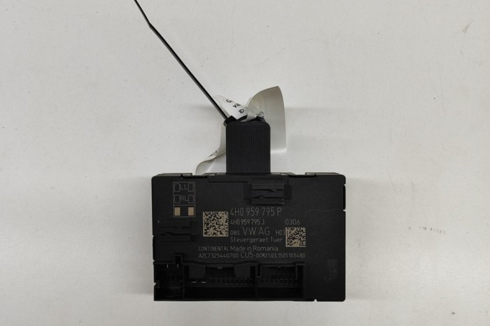 Modul de control ușă st&acirc;nga spate PORSCHE CAYENNE 92A 2015 OEM: 4H0.959.795.P,4H0959795P,4H0.959.795.J,4H0959795J,A2C7325440700 22445567