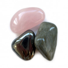 Set 3 pietre semipretioase Antistres in saculet cadou (Hematit, Quartz Roz si