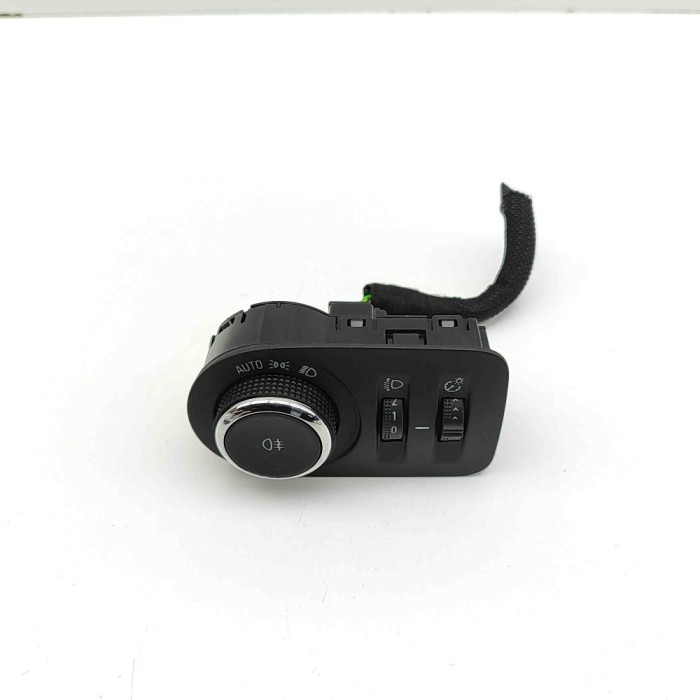 Modul de control comutator faruri OPEL MOKKA 2024 OEM: 9836300280 30760515
