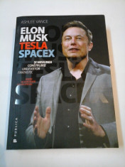 ELON MUSK - TESLA SPACEX - Ashlee Vance foto