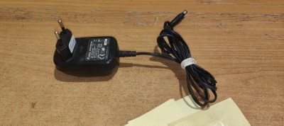 Incarcator Click 12V 1.0A #A3784 foto