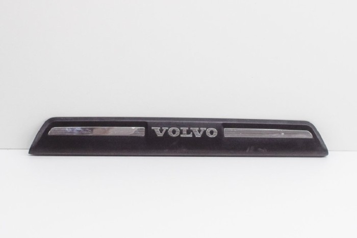 Ornament prag dreapta față VOLVO V40 Hatchback 2014 OEM: 31265842 11398567
