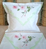 Set 2 Fete de pernuta, Vintage din bumbac cu broderie manuala aplicata, manuala tip Quilt