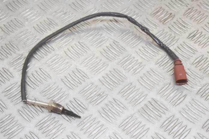 Senzor de temperatură AUDI A4 Avant 8W5, B9 2017 OEM: 8W0906088B 13394460