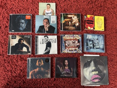 CD-uri straine SIGNED (semnate) si editii speciale limitate, NOI foto