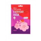 Masca fata iluminanta cu extract de melc si flori de cires Everyday, 27g, Dearboo