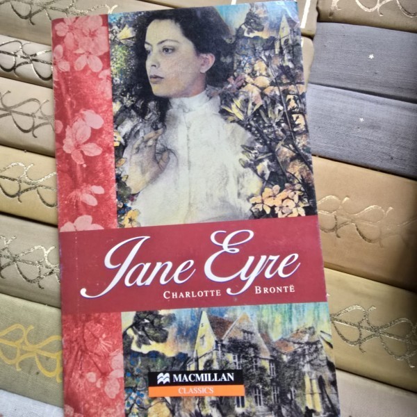 Jane Eyre - Charlotte Bronte