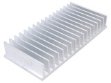 Radiator extrudat cu aripioare, dimensiuni 70mm x 150mm x 25mm, brut