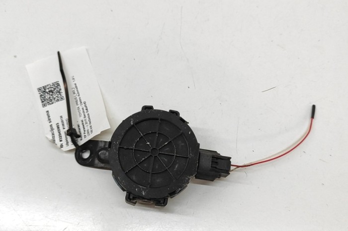 Unitate de control sunet motor TOYOTA PRIUS _W3_ 2015 OEM: 86570-47011,068900-5600 | 32045903