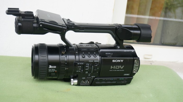 Camera video DVCAM MiniDV SONY model HVR-Z1E 3CCD DEFECTA