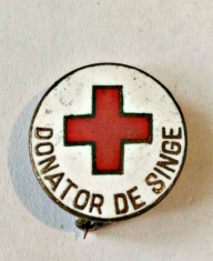 MEDICINA INSIGNA DONATOR DE SANGE CRUCEA ROSIE DIAMETRU 17,50 MM foto