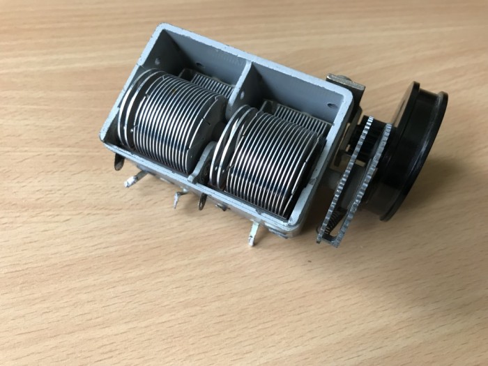 condensator variabil