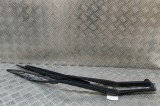 Braț ștergător față MITSUBISHI LANCER VIII CY_A, CZ_A 2008 OEM: 8250A235,8250A233 30426125