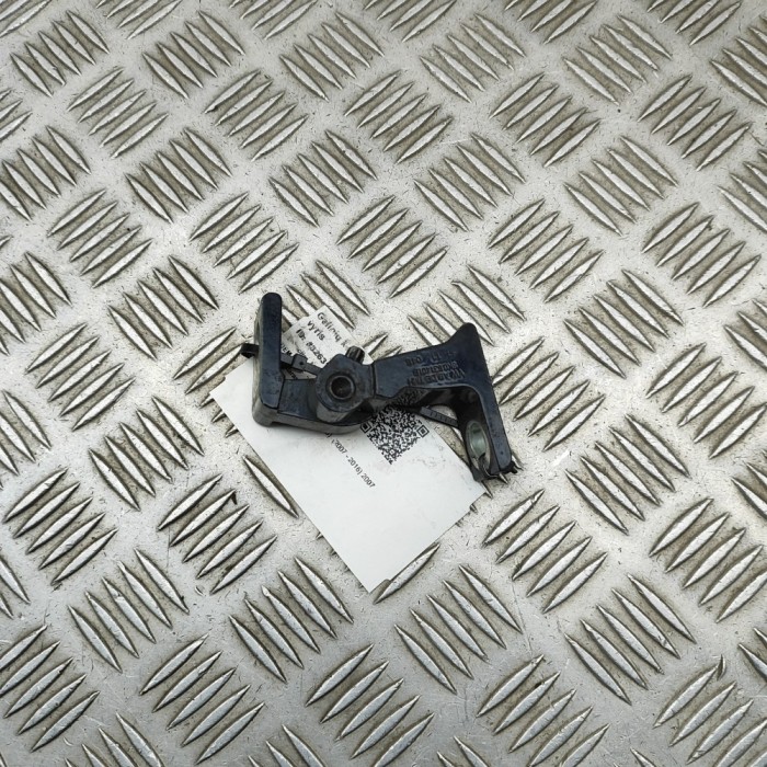 Balama ușă st&acirc;nga spate SKODA OCTAVIA III Combi 5E5 2014 OEM: 8K0831401B 32631899