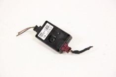 Amplificator de antena BMW 3 F30, F80 2012 OEM: 9231443 2894961
