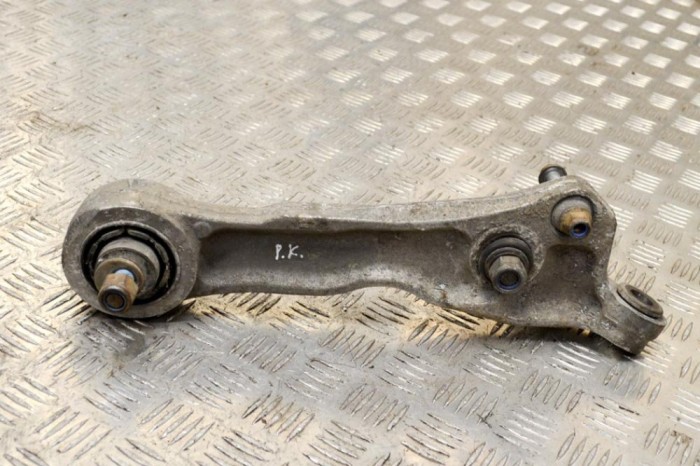 Braț inferior st&acirc;nga față JAGUAR XJ X350 2003 OEM: 3C255L 13739408
