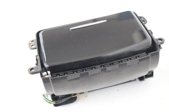 Scrumiera INFINITI M30 2010 OEM: P66117B34000 10792592