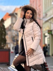Geaca dama lunga crem cu blana naturala