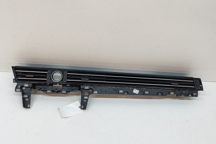 Gura de ventilație planșa de bord VW ARTEON 3H7 2017 OEM: 3G1858416F 25683215